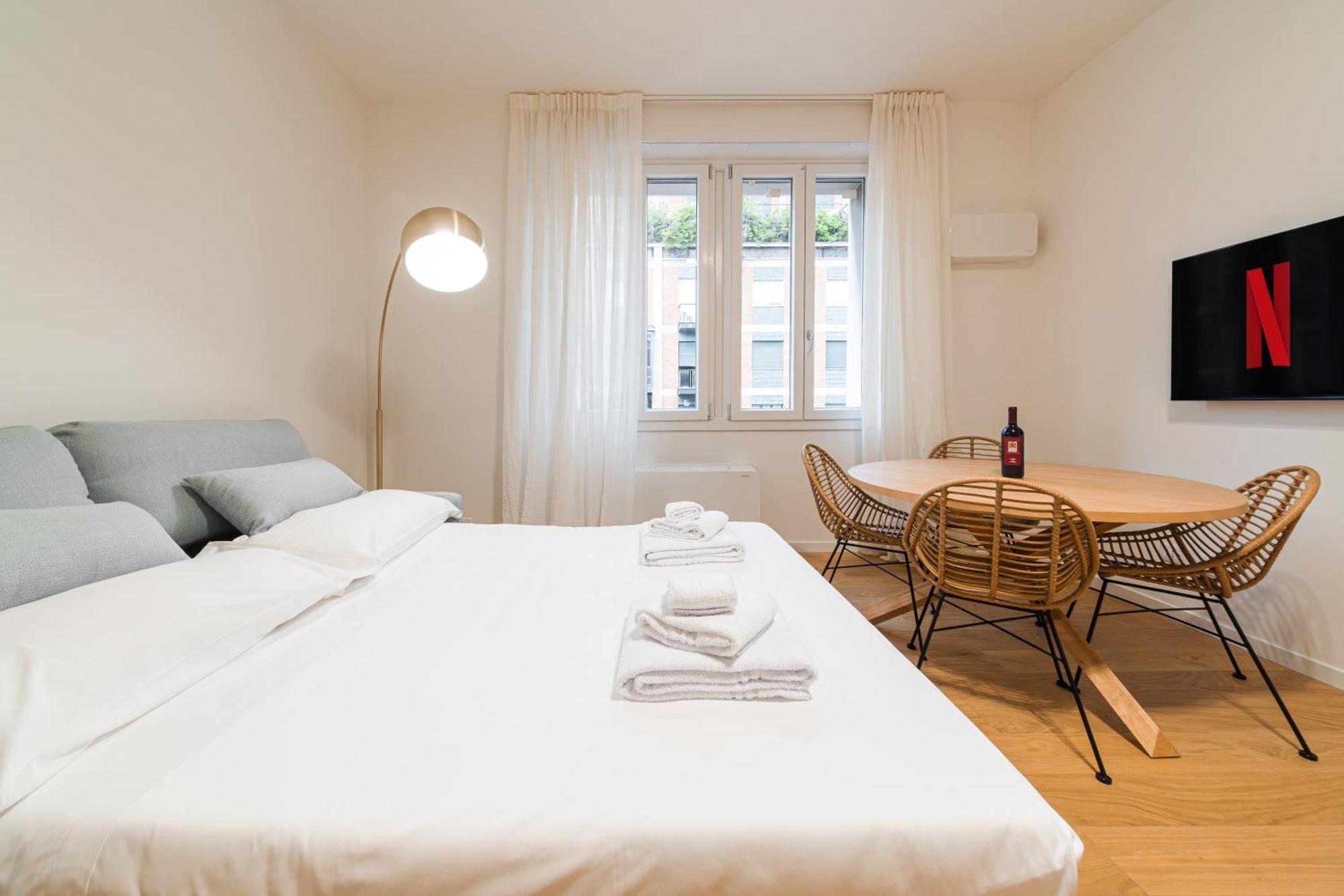 Re Enzo - 10 Minutes Walk To Piazza Maggiore Apartment *
